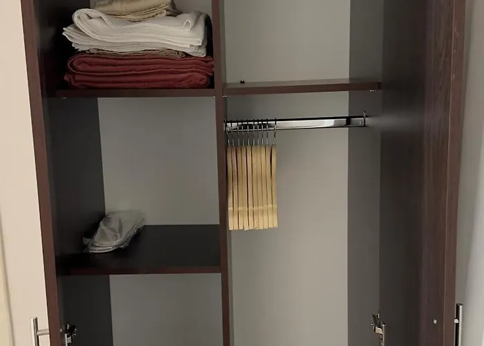 Apartment 2 ,tomis Nord, Park Mall *