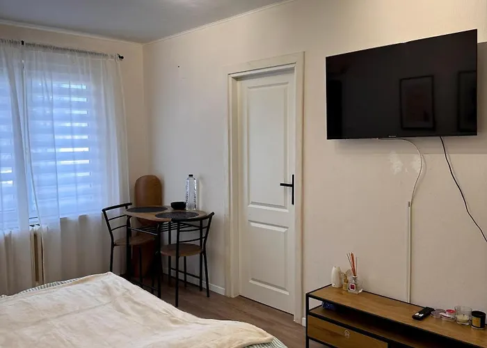 Apartment 2 ,tomis Nord, Park Mall *